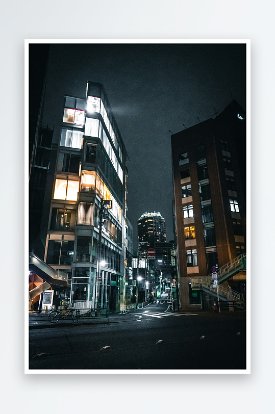 夜晚城市街道建筑灯光-众图网