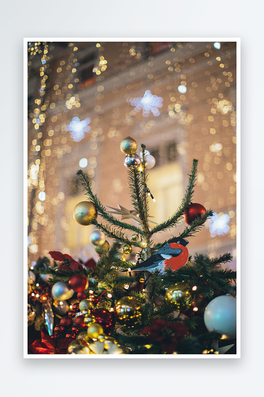 圣诞树装饰灯光闪烁-众图网