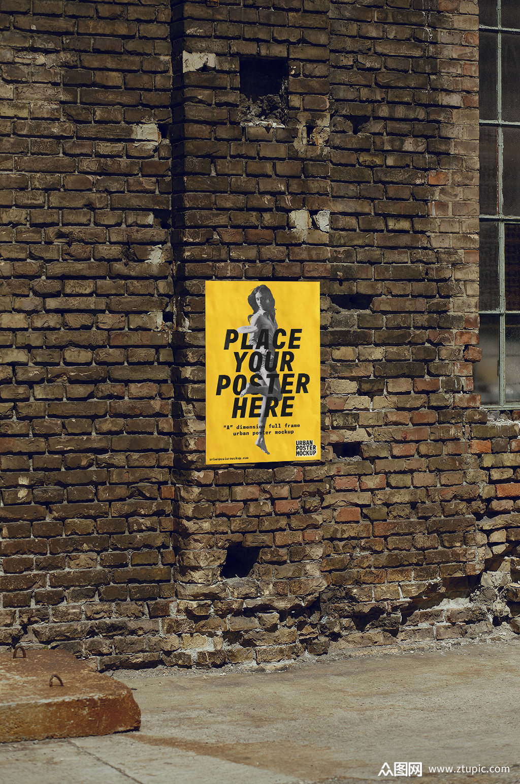 街头街道墙壁海报展示实拍图贴图样机