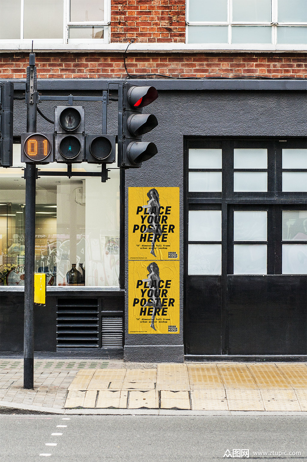 街头街道墙壁海报展示实拍图贴图样机