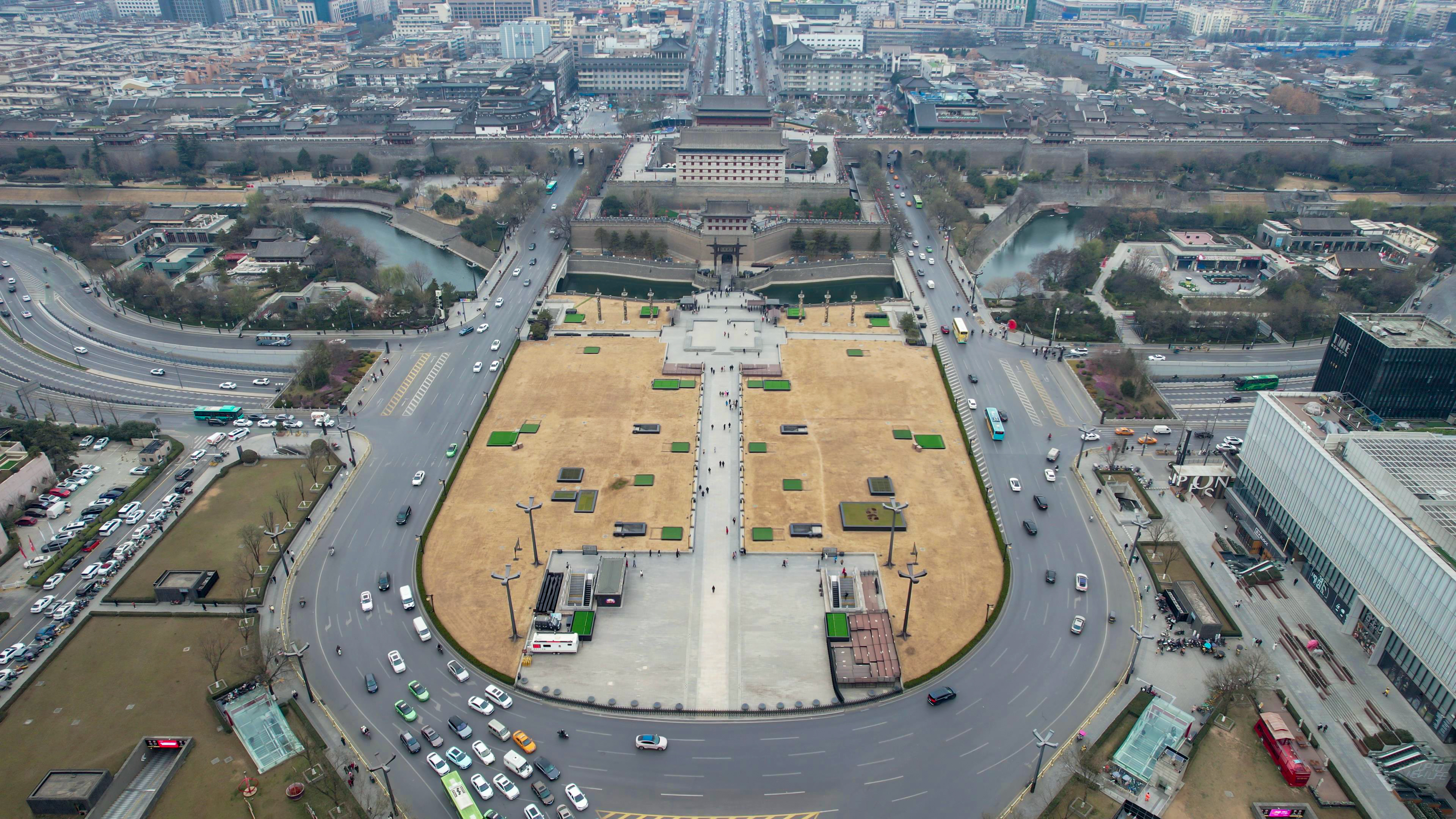 西安古城墙永宁门历史文化古建筑航拍素材