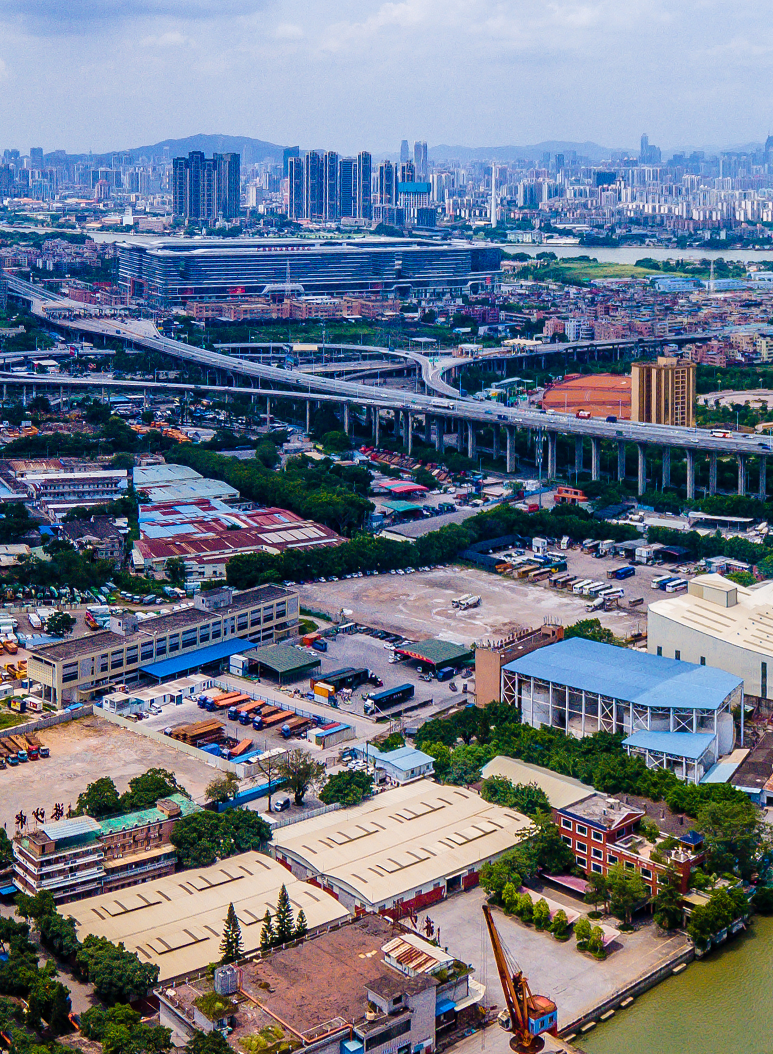 航拍广州东沙大桥城市建筑素材