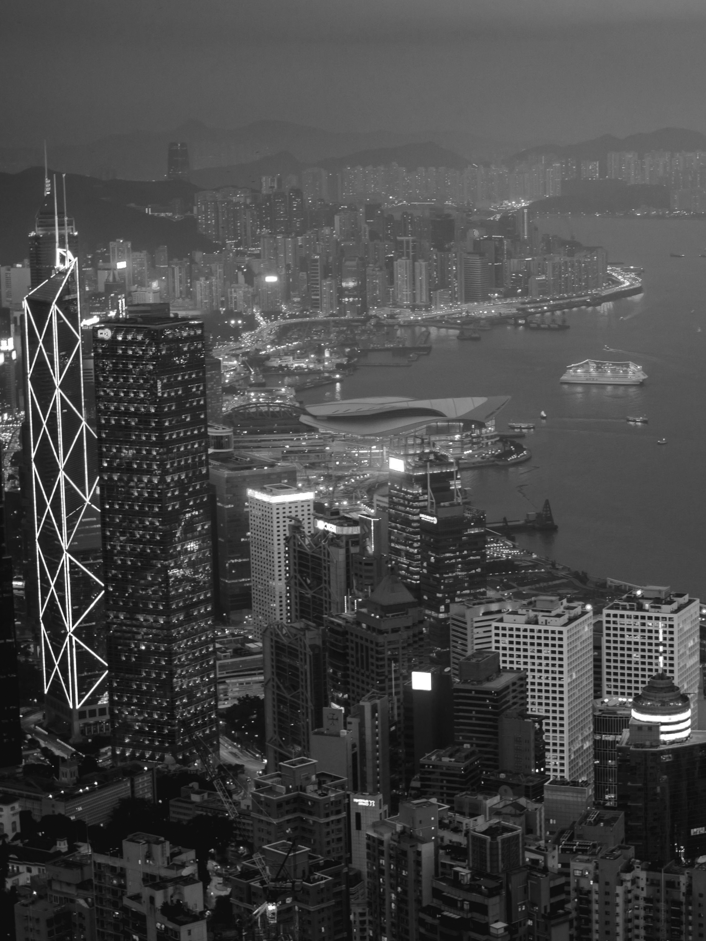 黑白艺术摄影城市高楼建筑图片素材