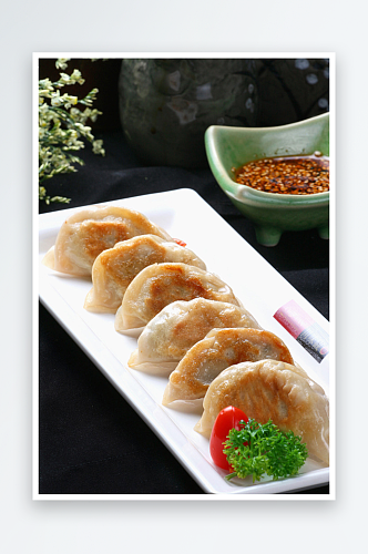 水饺蒸饺美食摄影图片