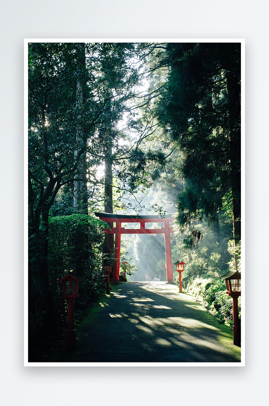 日本神社風(fēng)景畫圖片