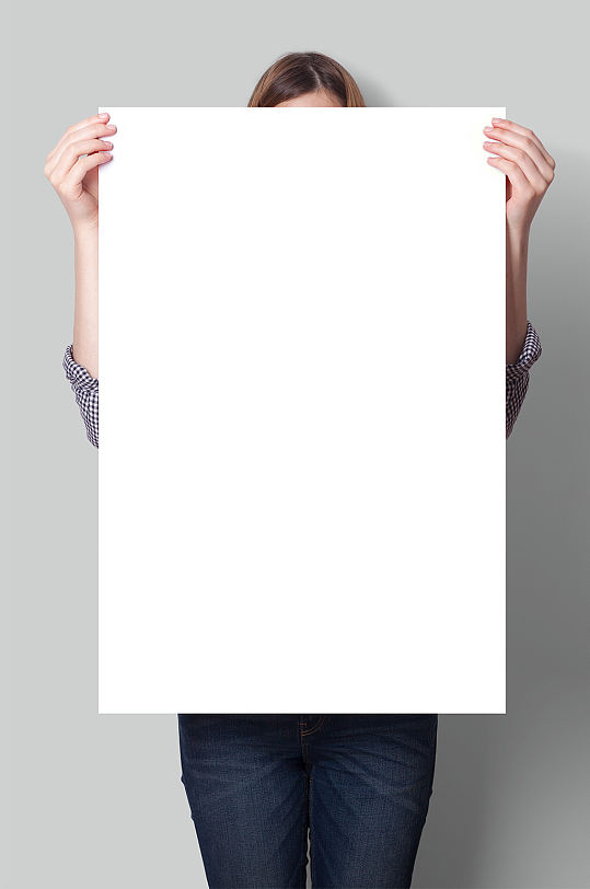 灰色手拿海报样机模板-众图网