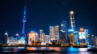 8K震撼延时上海陆家嘴外滩夜景动态灯光秀 视频-众图网