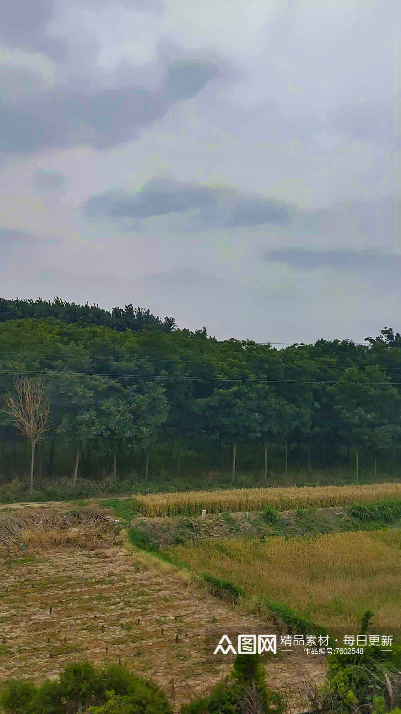 交通旅途火车窗外风景素材