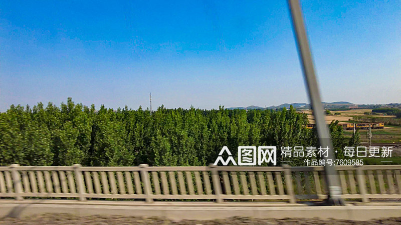 交通运输火车沿途火车窗外风景素材