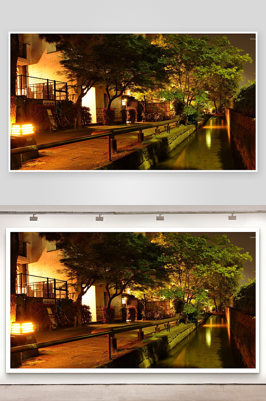 夜晚灯光下的小河与树木-众图网