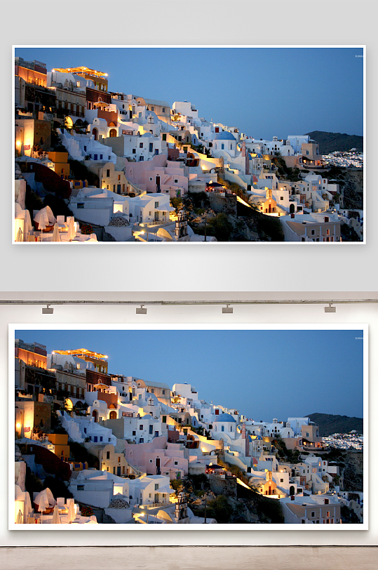 黄昏时分的山坡小镇夜景-众图网