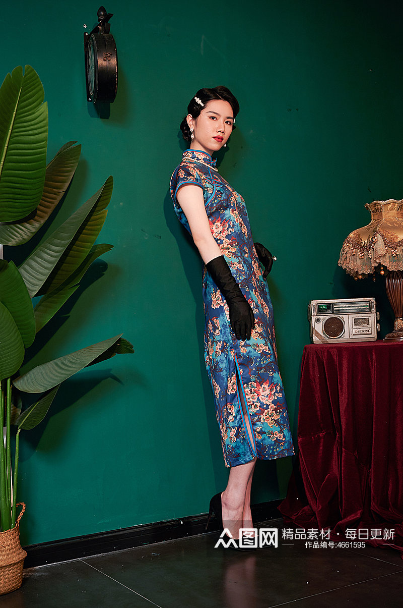 中式气质旗袍女生创意商业摄影图照片素材
