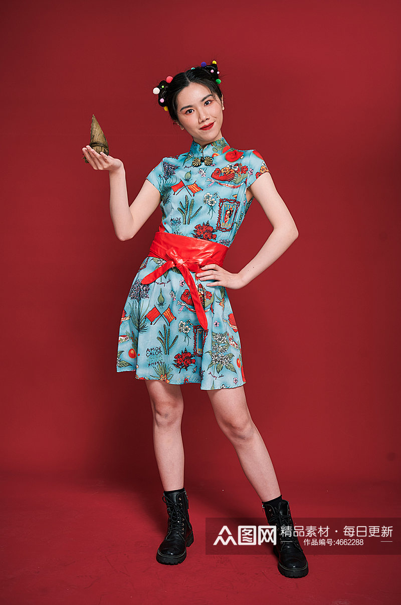 国潮美女美食端午节粽子创意摄影图素材