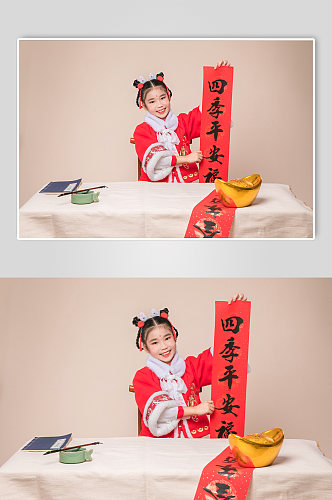 可爱汉服小女孩对联贺春节新年人物摄影图片