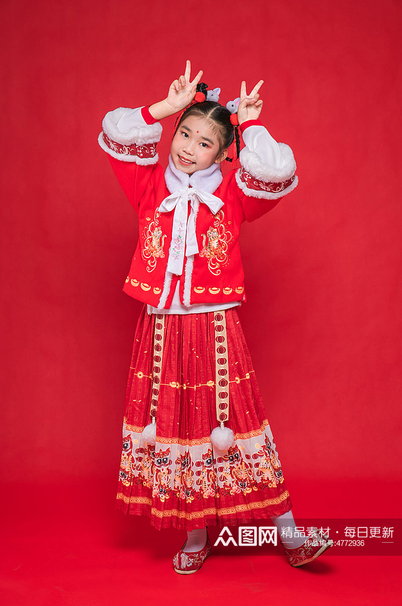 汉服国潮小女孩新年贺岁春节人物摄影图片素材