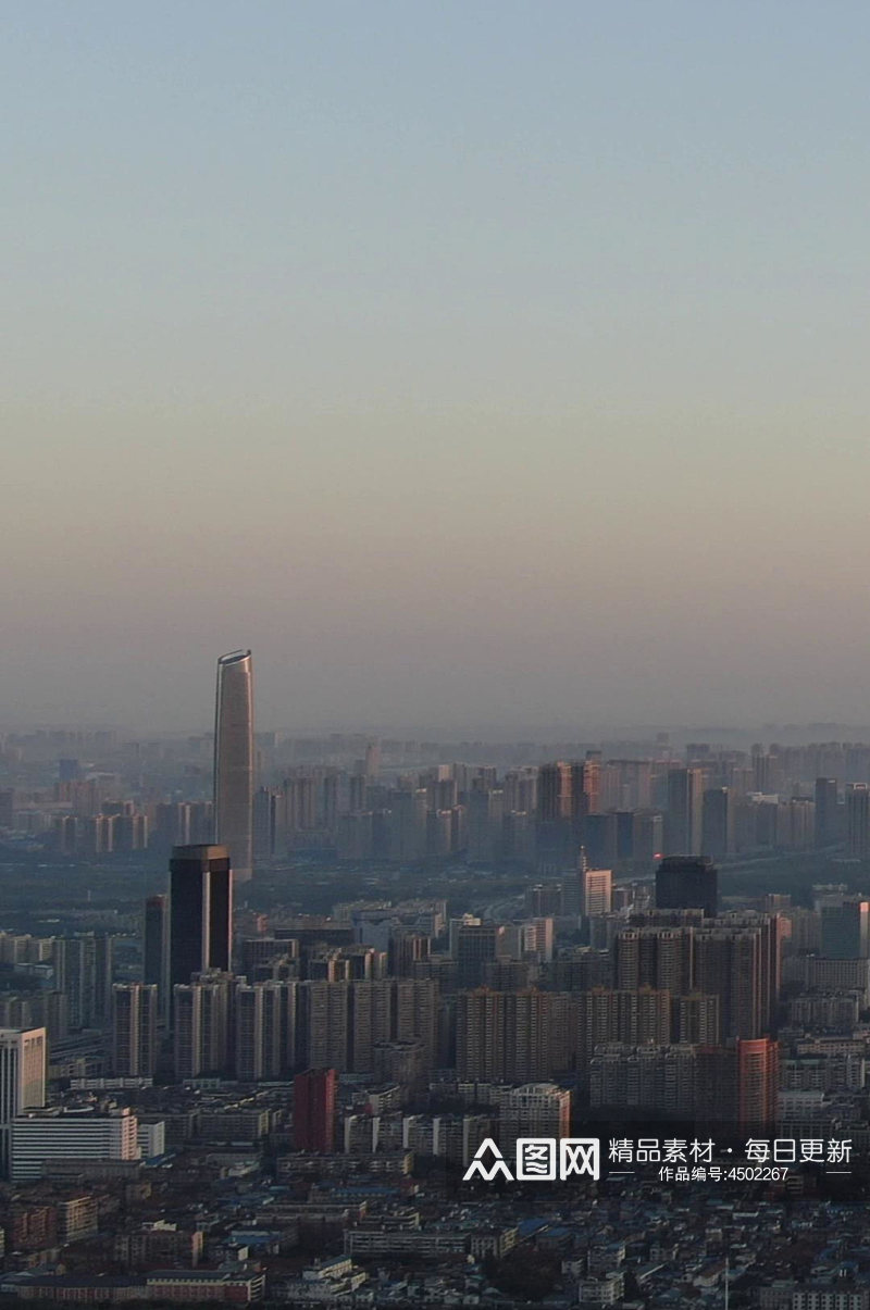 航拍城市清晨迷雾高楼建筑素材