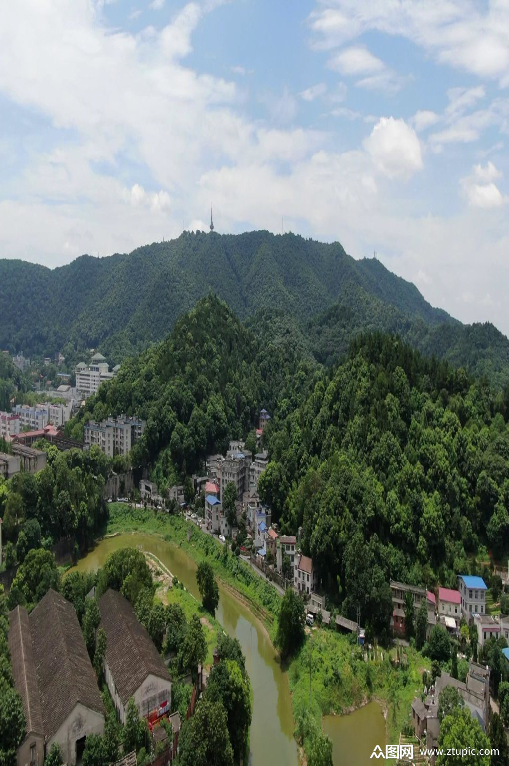 航拍湖南长沙岳麓山风景区素材