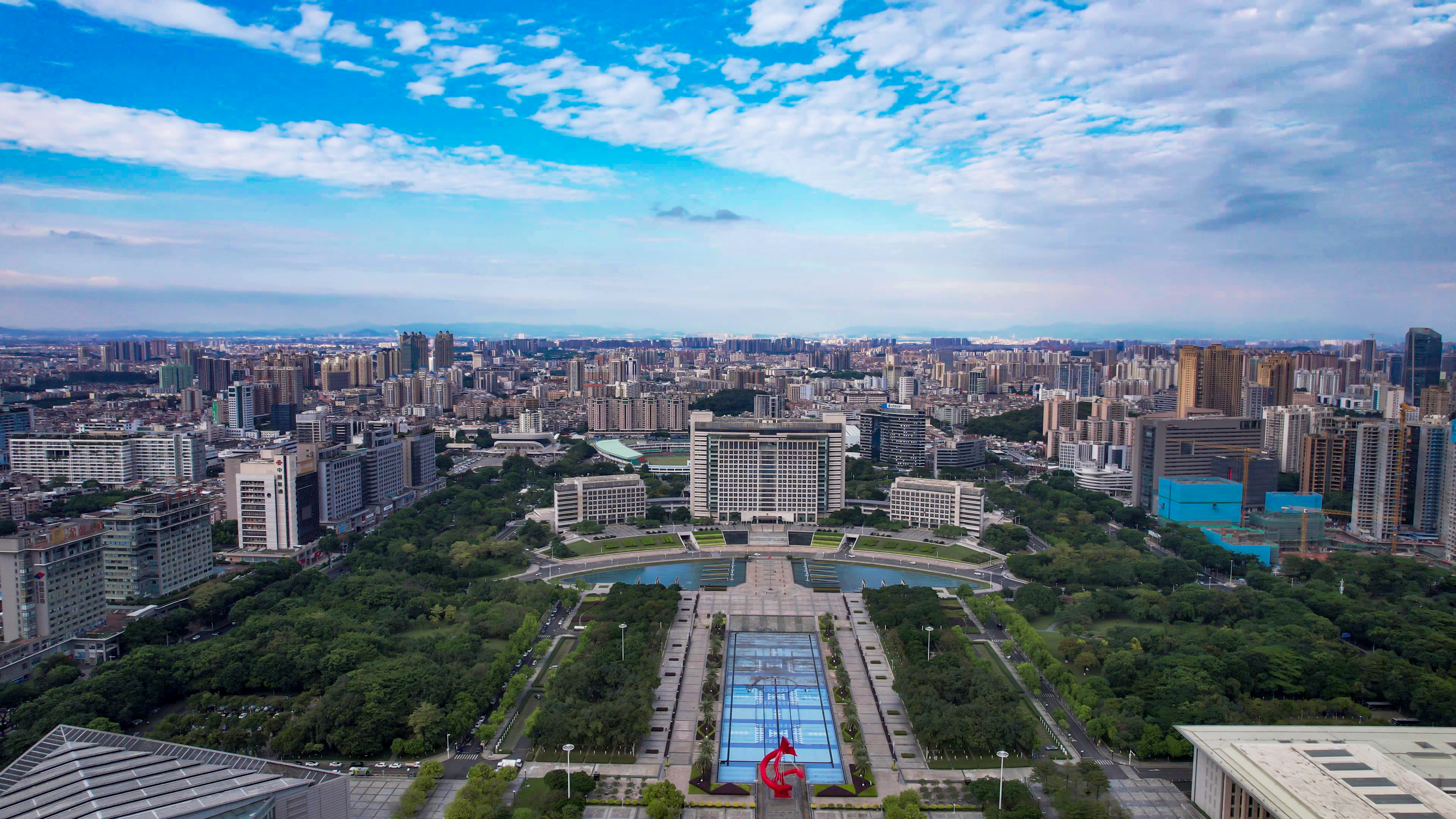 东莞市政府大楼建筑航拍素材