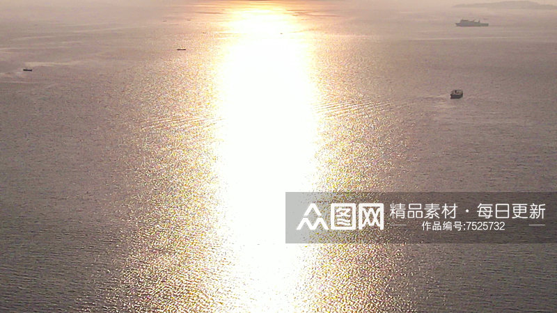 海平面夕阳倒影波光粼粼航拍素材