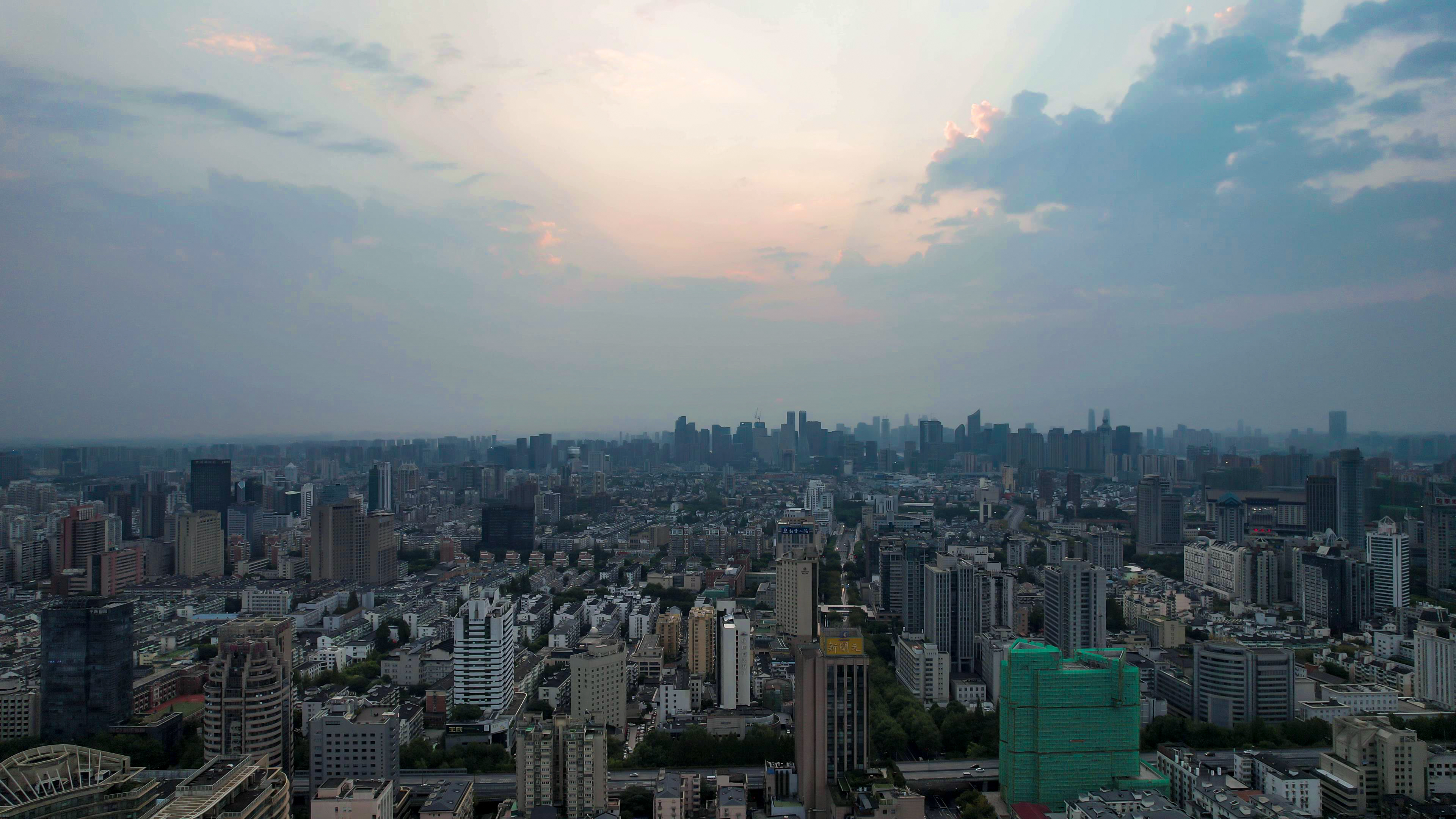 浙江杭州城市清晨航拍素材