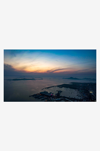 山东烟台长岛海上日落晚霞航拍摄影图