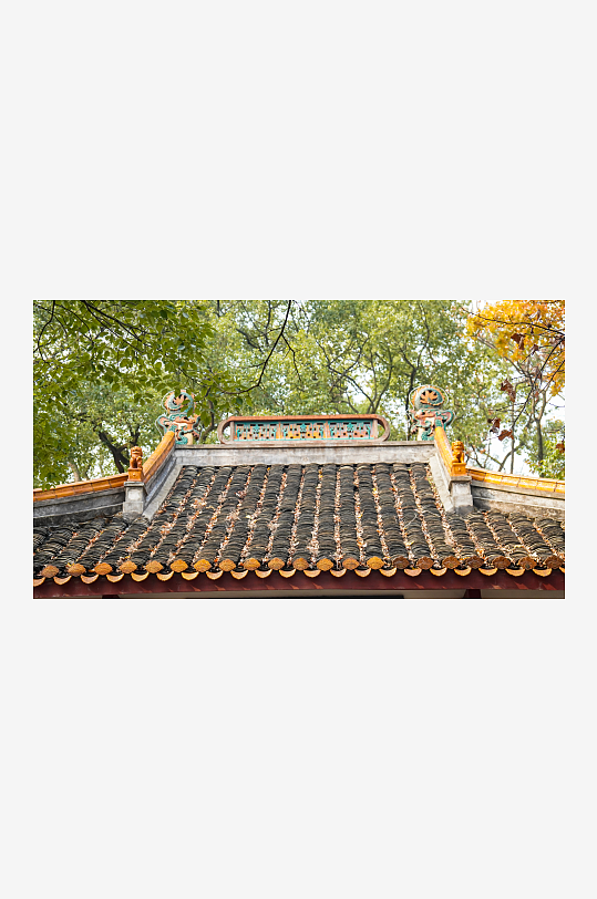 湖南长沙岳麓山自卑亭古建筑屋顶摄影图