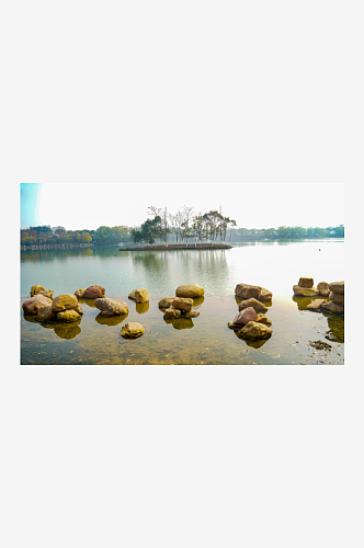 城市公园湖面石头景区摄影图