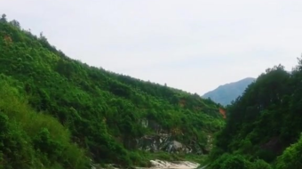 瀑布山水溪流风景素材-众图网