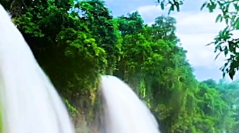 瀑布山水溪流风景素材-众图网