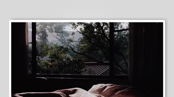 窗边入眠的静谧时刻-众图网