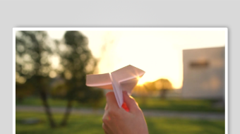 夕阳纸飞机素材背景-众图网