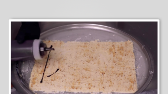 炒酸奶冰淇淋视频素材-众图网