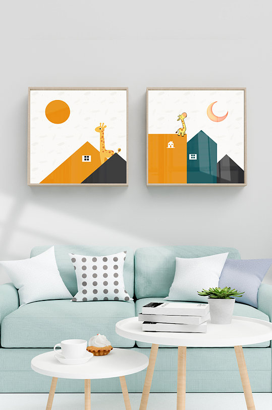 房子里的小动物三色装饰画