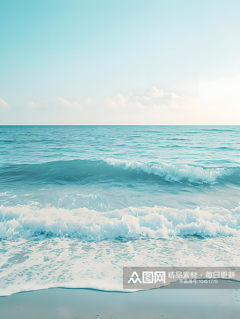 夏日的海滩海浪涌动着带来丝丝清凉素材