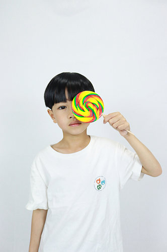 甜甜棒棒糖男孩学生儿童节人物摄影照片元素