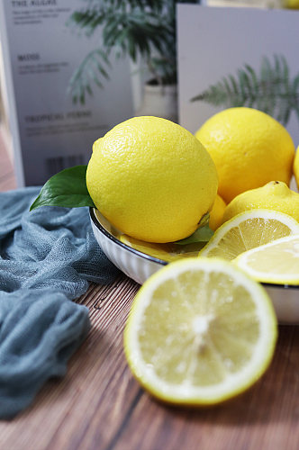 水果摄影图柠檬照片小清新插图夏季照片