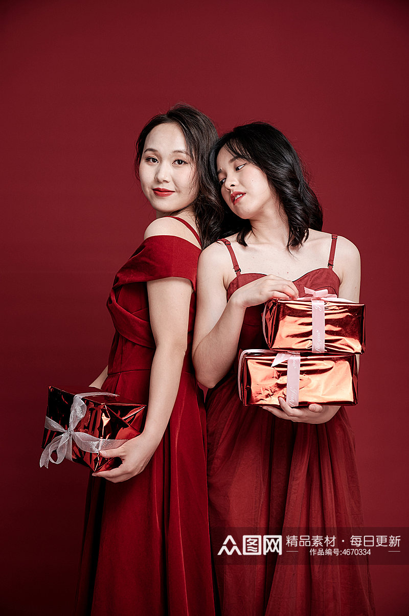 女生红裙购物商城逛街礼物情人节摄影图照片素材