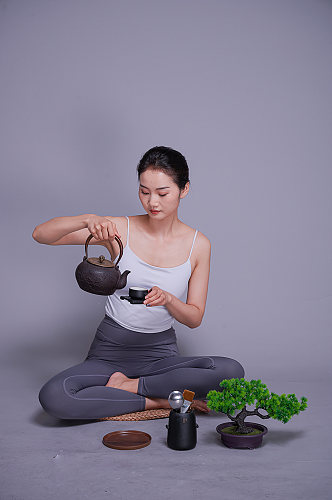 瑜伽放松茶文化品茶绿茶茶道精修摄影图