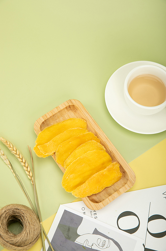 年货果脯蜜饯零食芒果干摄影图照片-众图网