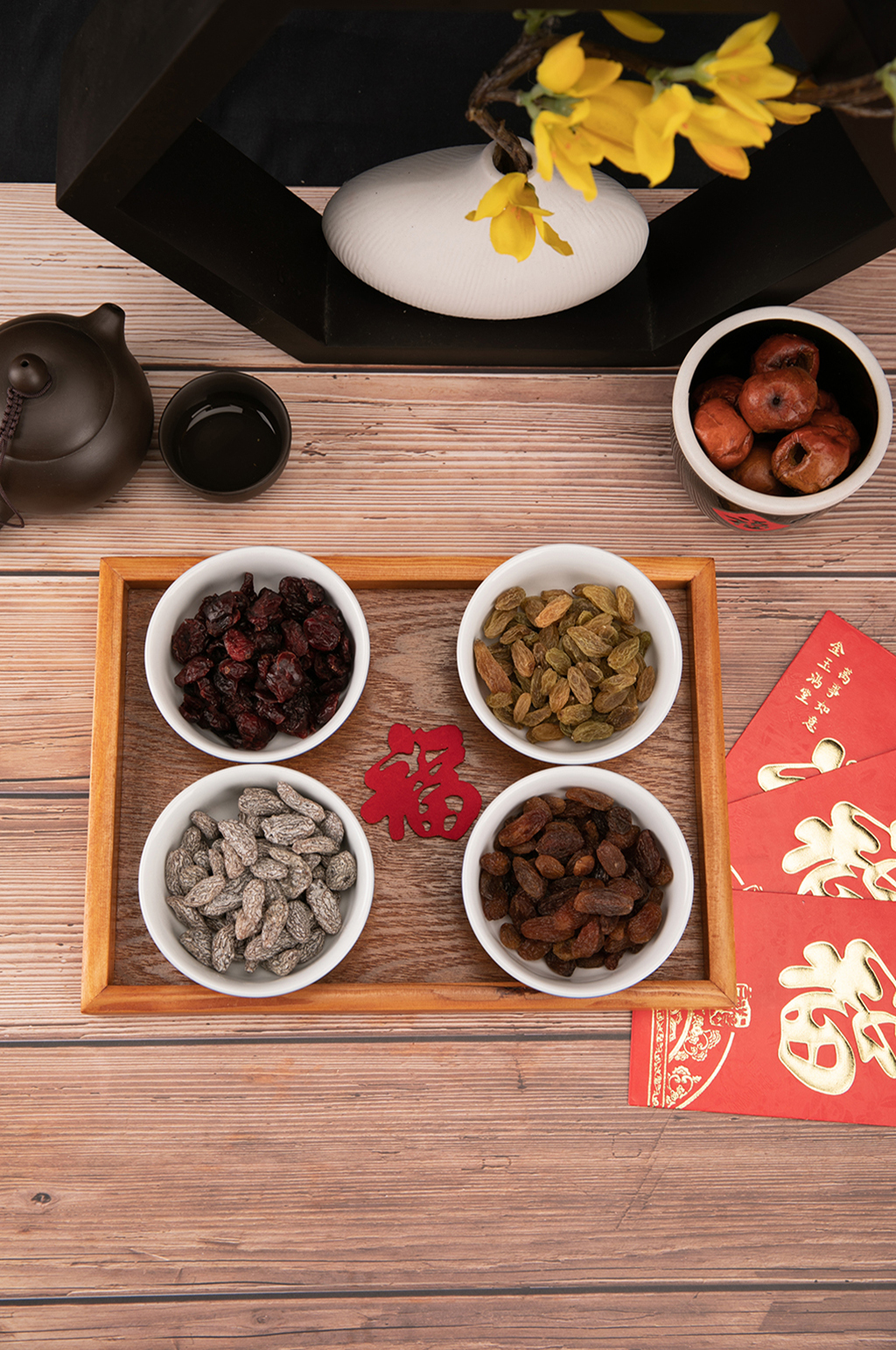 零食年货葡萄干果脯摄影图照片素材