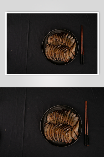 新年年货农家特色烟熏腊肠腊肉摄影图照片