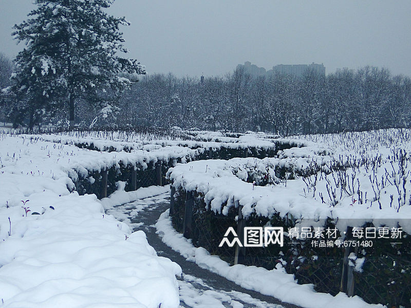 唐代大明宫遗址公园雪景盛况素材