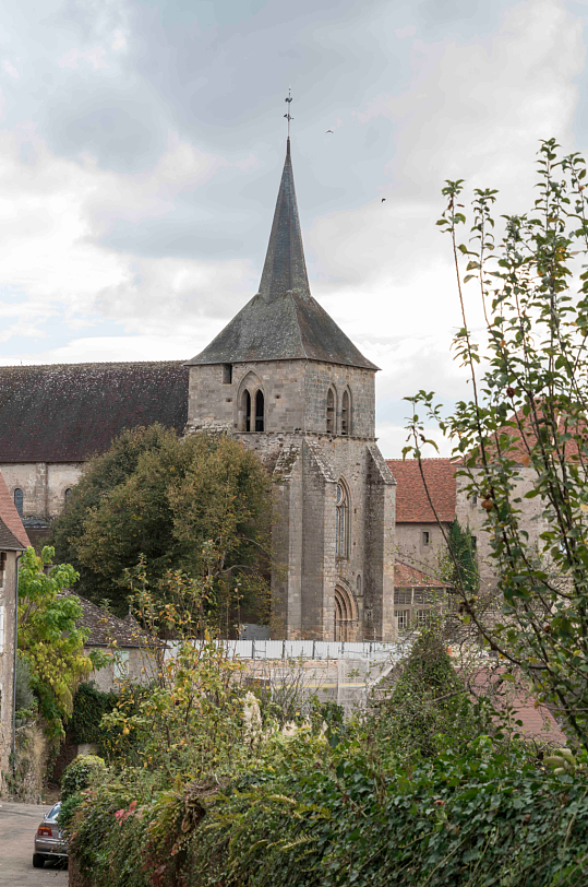 中世纪村庄建筑设计摄影图
