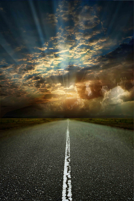 柏油公路彩色天空?qǐng)D片
