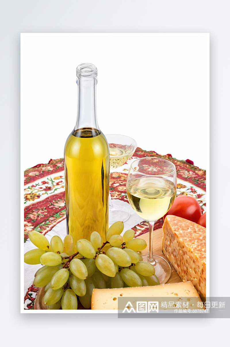 白葡萄酒奶酪餐桌上白色背景下食物饮料特写素材