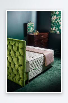 双人床一个单独绿色软垫床头图片