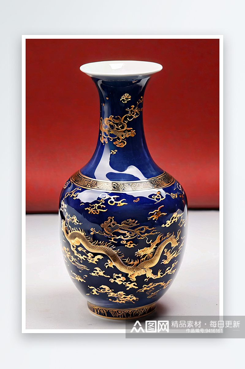 清光绪窑祭蓝釉描金云龙纹瓷瓶图片素材