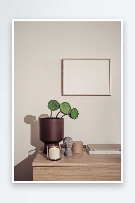 北欧居家客厅木质相框装饰画样机PSD模版