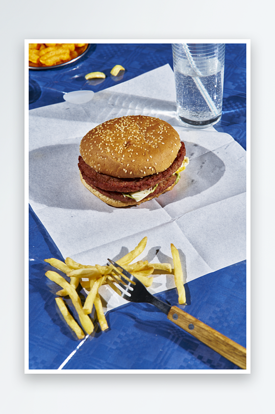 汉堡样机mockup分层素材-众图网