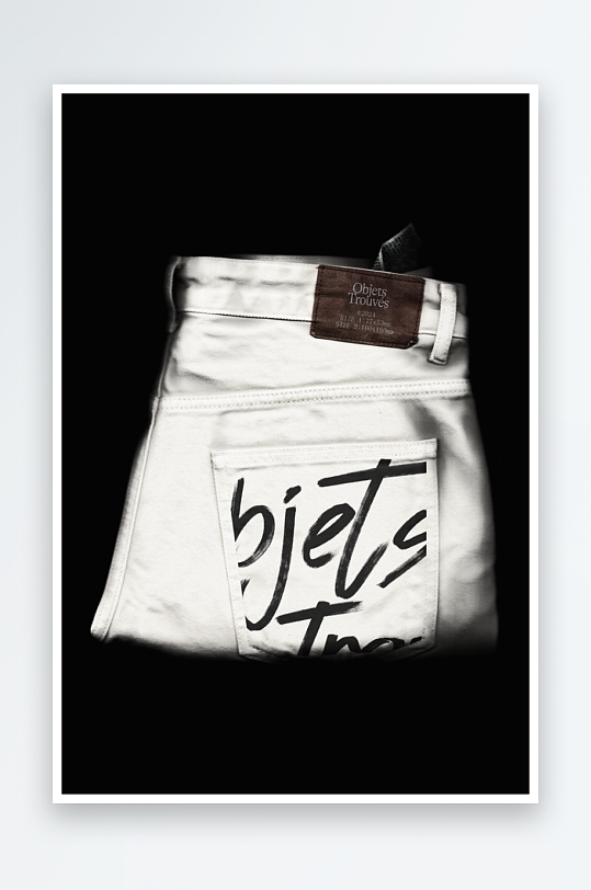 T恤衣服mockup样机设计素材-众图网